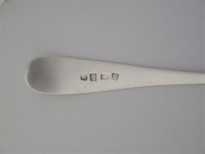 Appraisal: A J unascribed An Old English table spoon crested c