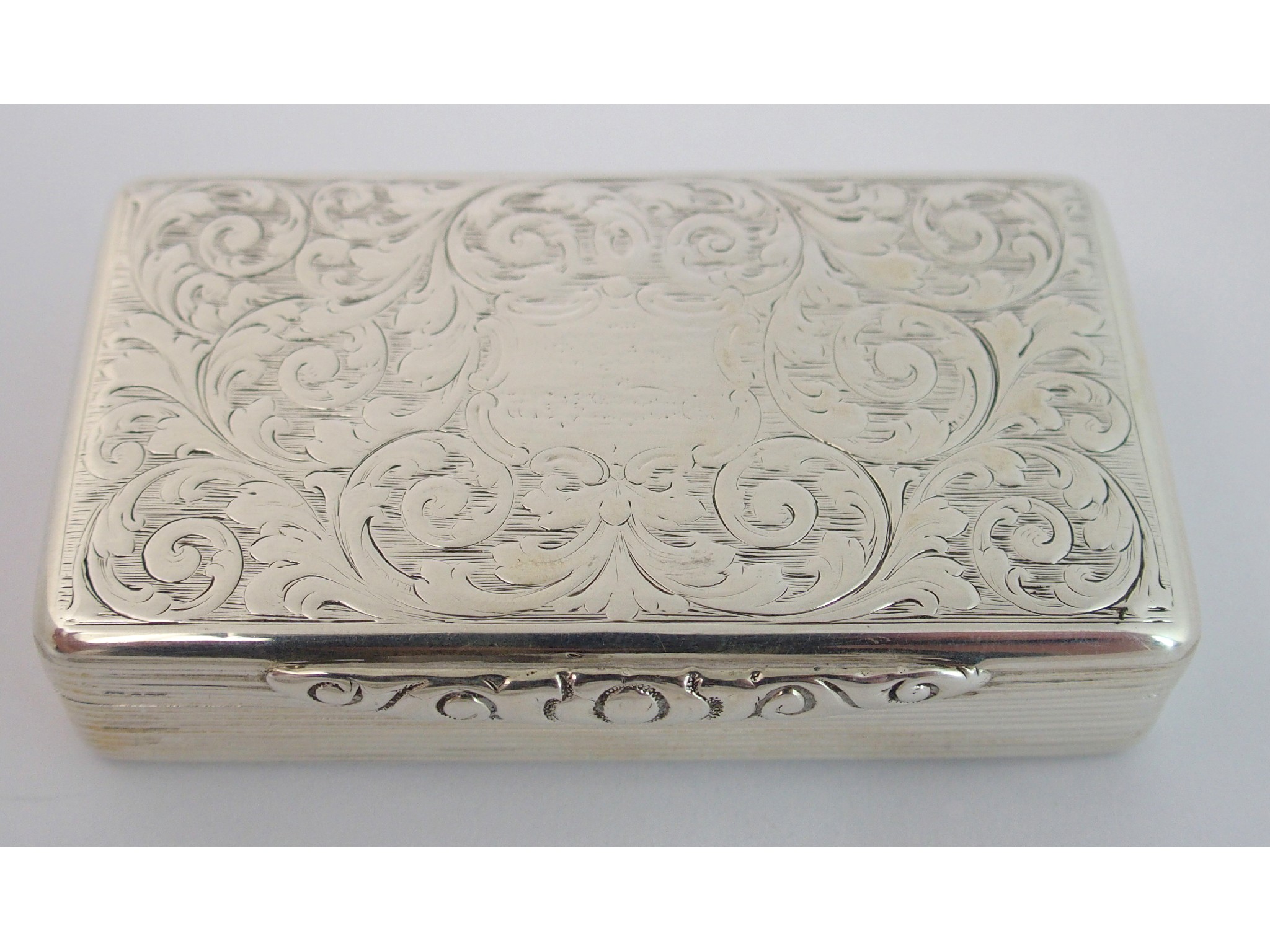 Appraisal: A silver snuff boxmaker's marks B W Birmingham of rectangular