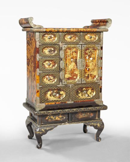 Appraisal: Fine Japanese Meiji Silvered Copper-Mounted Lacquer and Tortoiseshell Jewel Chest