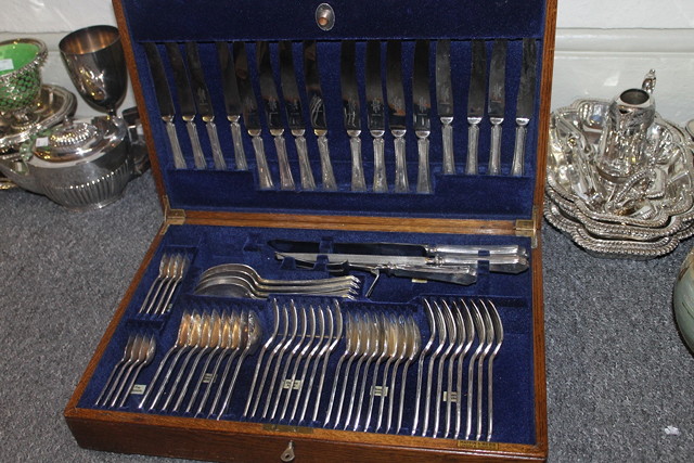 Appraisal: A CANTEEN OF SILVER PLATED CUTLERY by Mappin Webb in