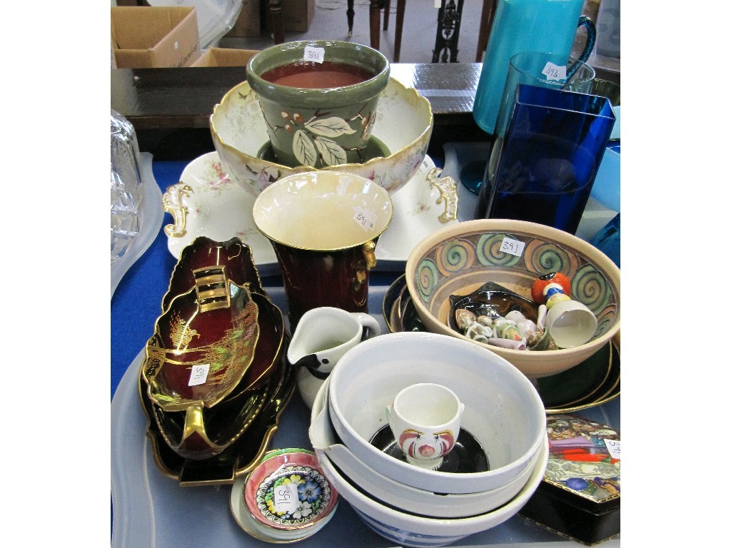 Appraisal: Lot comprising a tray of assorted ceramics - Carlton Ware