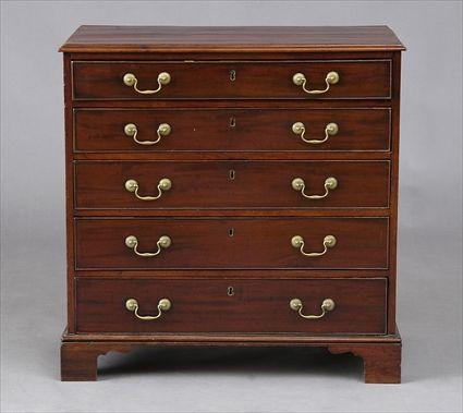 Appraisal: GEORGE III MAHOGANY CHEST OF DRAWERS The rectangular molded top