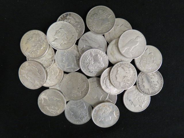 Appraisal: U S Morgan and Peace Silver Dollars mixed to 's