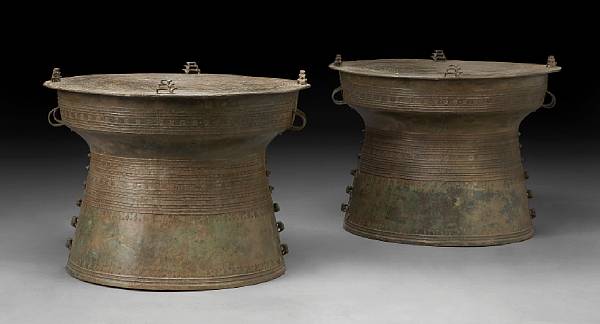 Appraisal: A pair of Thai patinated bronze rain drums Each circular