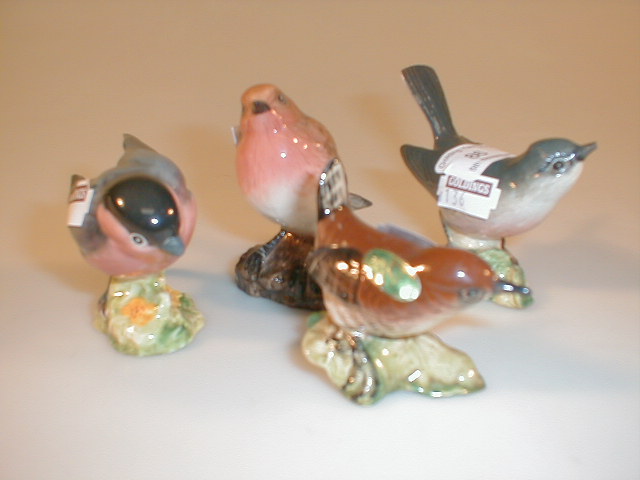 Appraisal: Four Beswick bird models being white throat robin wren and