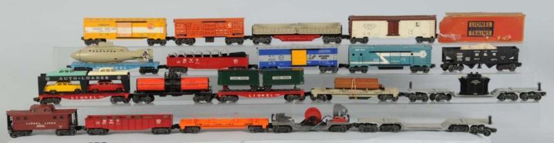 Appraisal: Lot of Lionel Freight Cars Description Post-war Includes - Eagle