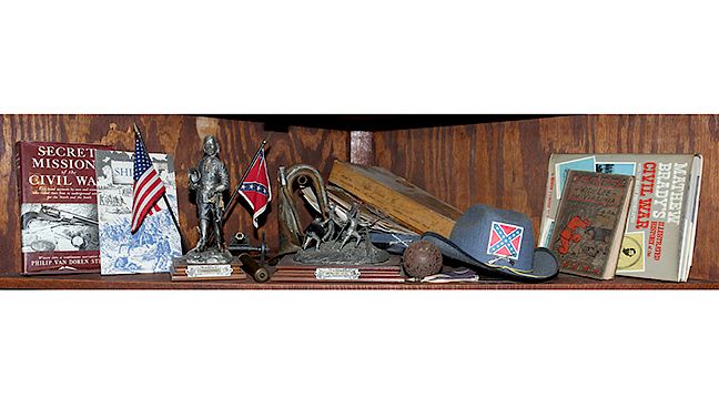 Appraisal: Civil War etc Lot A lot of miscelanious items including