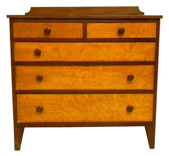 Appraisal: Hepplewhite chest five figured maple veneer drawer fronts in mahogany