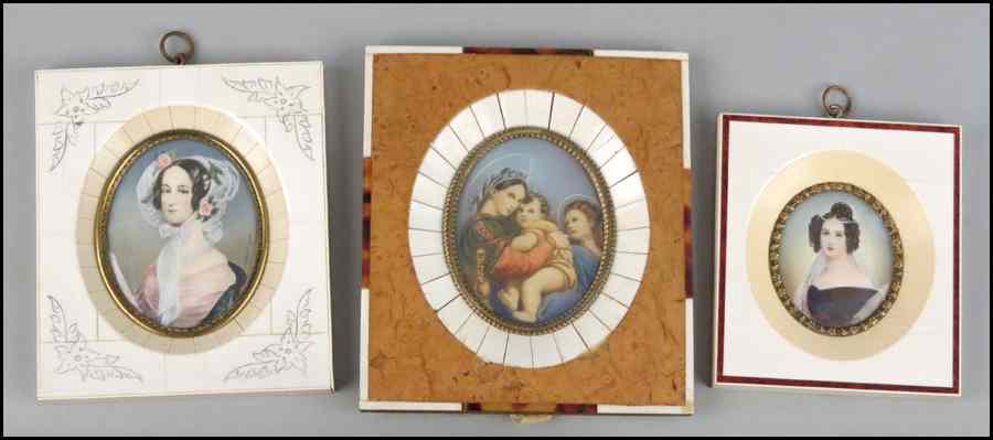 Appraisal: CONTINENTAL PORTRAIT MINIATURE OF THE MADONNA AND CHILD Contained in