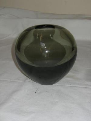 Appraisal: A HOLMEGAARD GLOBULAR SMOKED GLASS VASE by Per Lutkin engraved