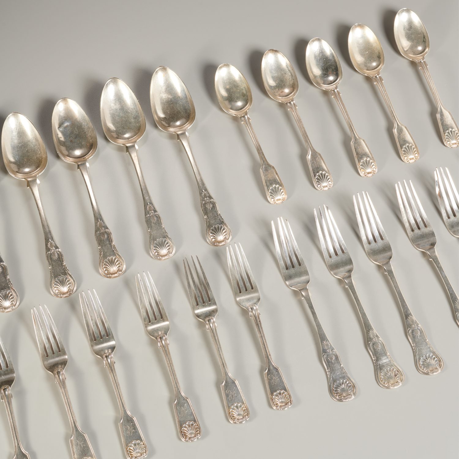 Appraisal: VICTORIAN PIECE ASSEMBLED SILVER FLATWARE SET th c sterling silver