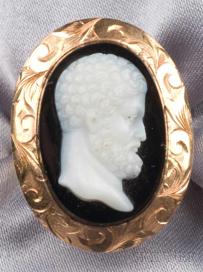 Appraisal: kt Gold and Onyx Cameo Ring depicting a classical gentleman