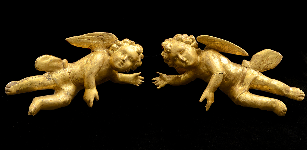 Appraisal: PAIR ANTIQUE CARVED GILT WOOD CHERUBS th century mirror image