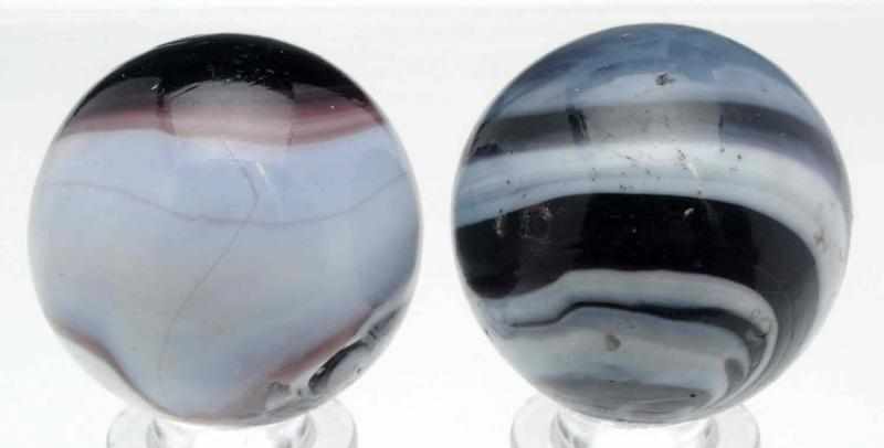 Appraisal: Lot of Single Pontil Navarre Swirl Marbles Both have an