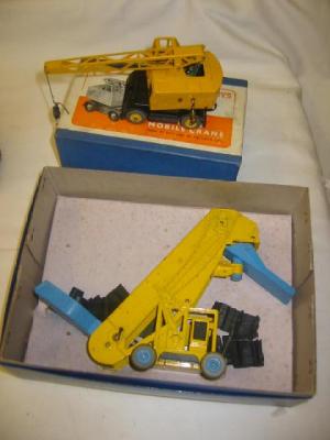 Appraisal: Coles Mobile Crane Elevator Loader perished conveyor belt boxed P-G