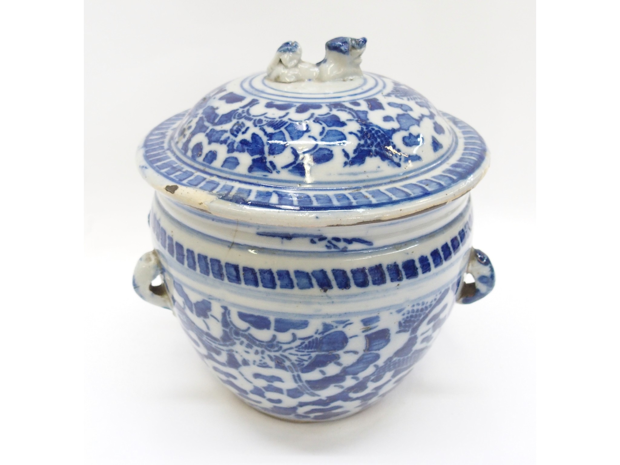 Appraisal: Chinese blue and white covered cache pot