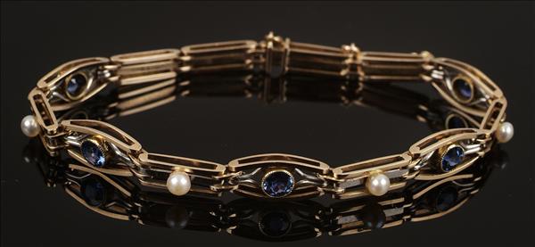 Appraisal: An Edwardian sapphire and bouton pearl bracelet circa the two