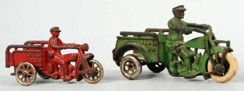 Appraisal: Lot of Hubley Crash Cart Motorcycle Toys American Cast iron