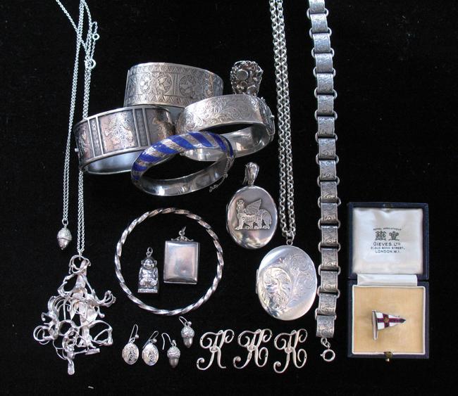 Appraisal: A COLLECTION OF MIXED SILVER JEWELLERY including silver chased bangles