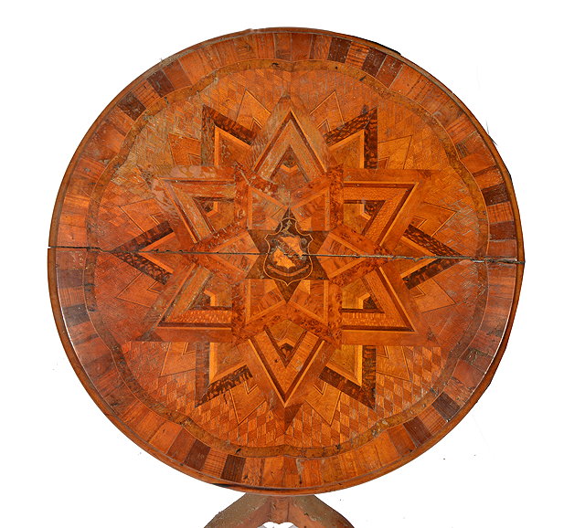 Appraisal: A TH CENTURY CIRCULAR TILT TOP TABLE the top inlaid