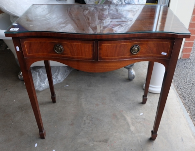 Appraisal: Mahogany glass topped inlaid hall table with draws