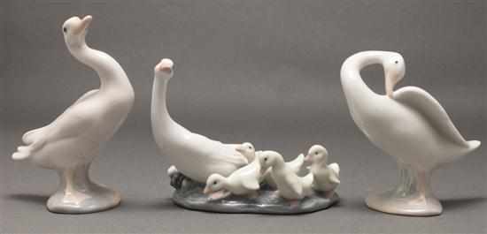 Appraisal: Lladro porcelain figure ''Little Ducks With Mother '' and two