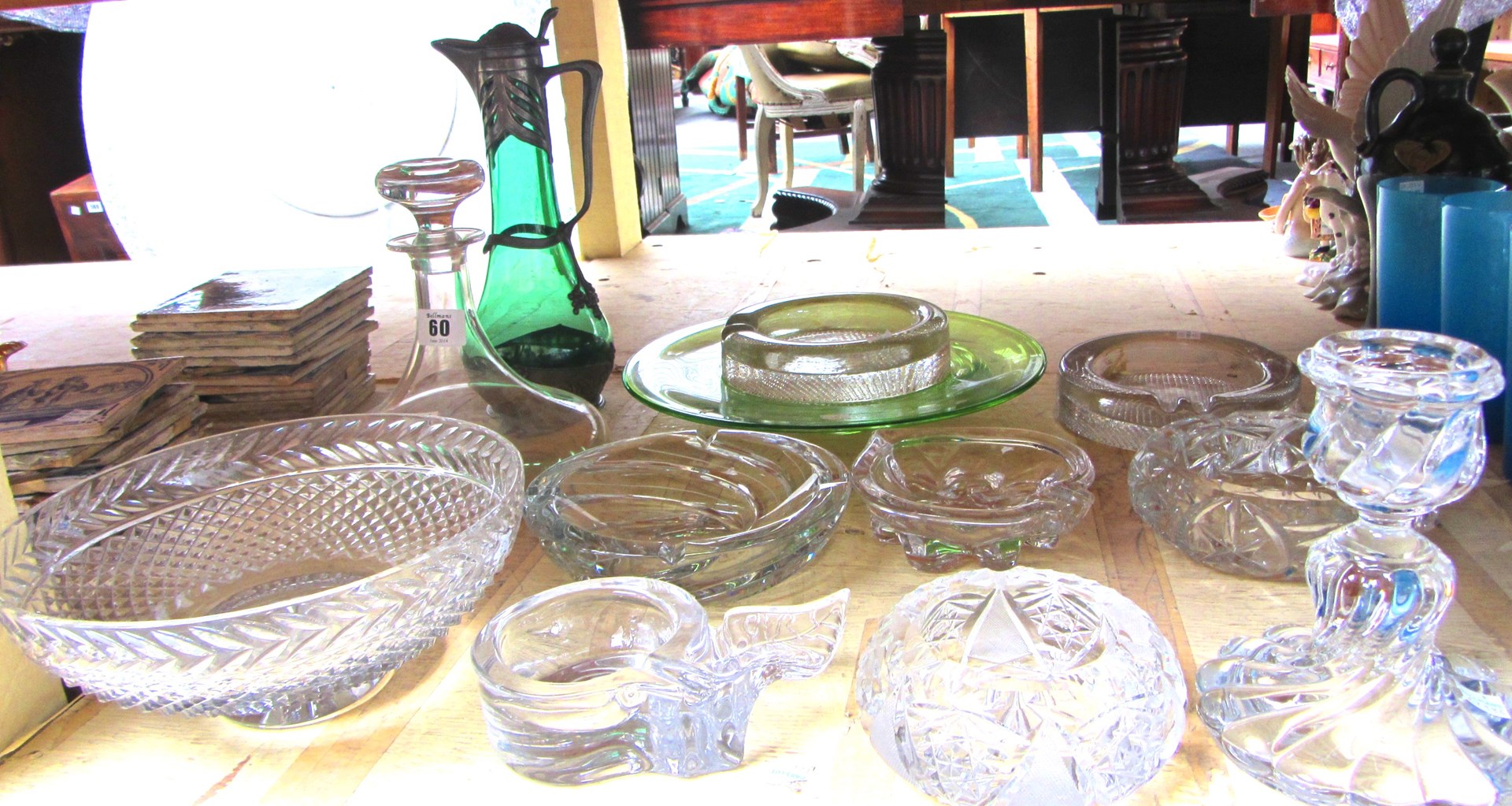 Appraisal: A quantity of glass wares including an Art Nouveau style