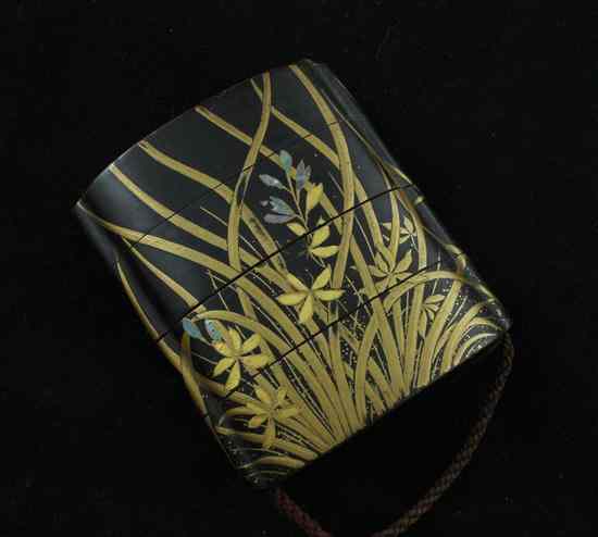 Appraisal: A Meiji period three-case somada black lacquer inro decorated with