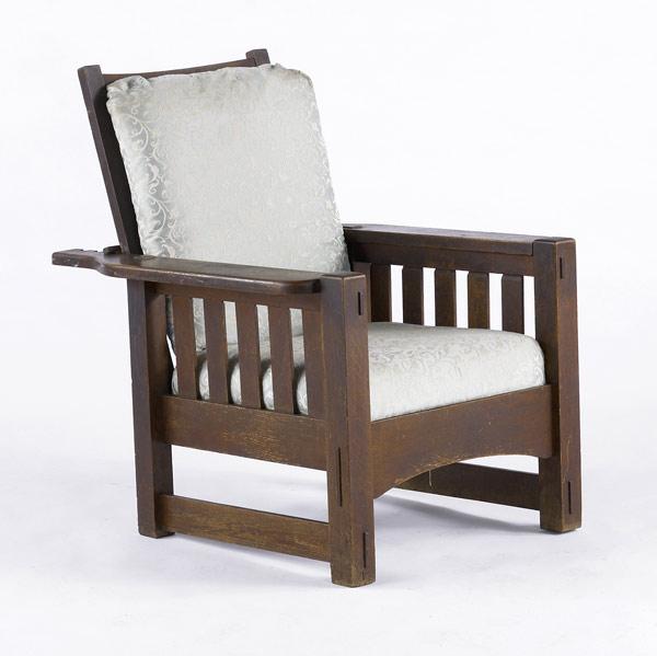 Appraisal: HARDEN Morris chair with paddle arms drop-in spring seat and