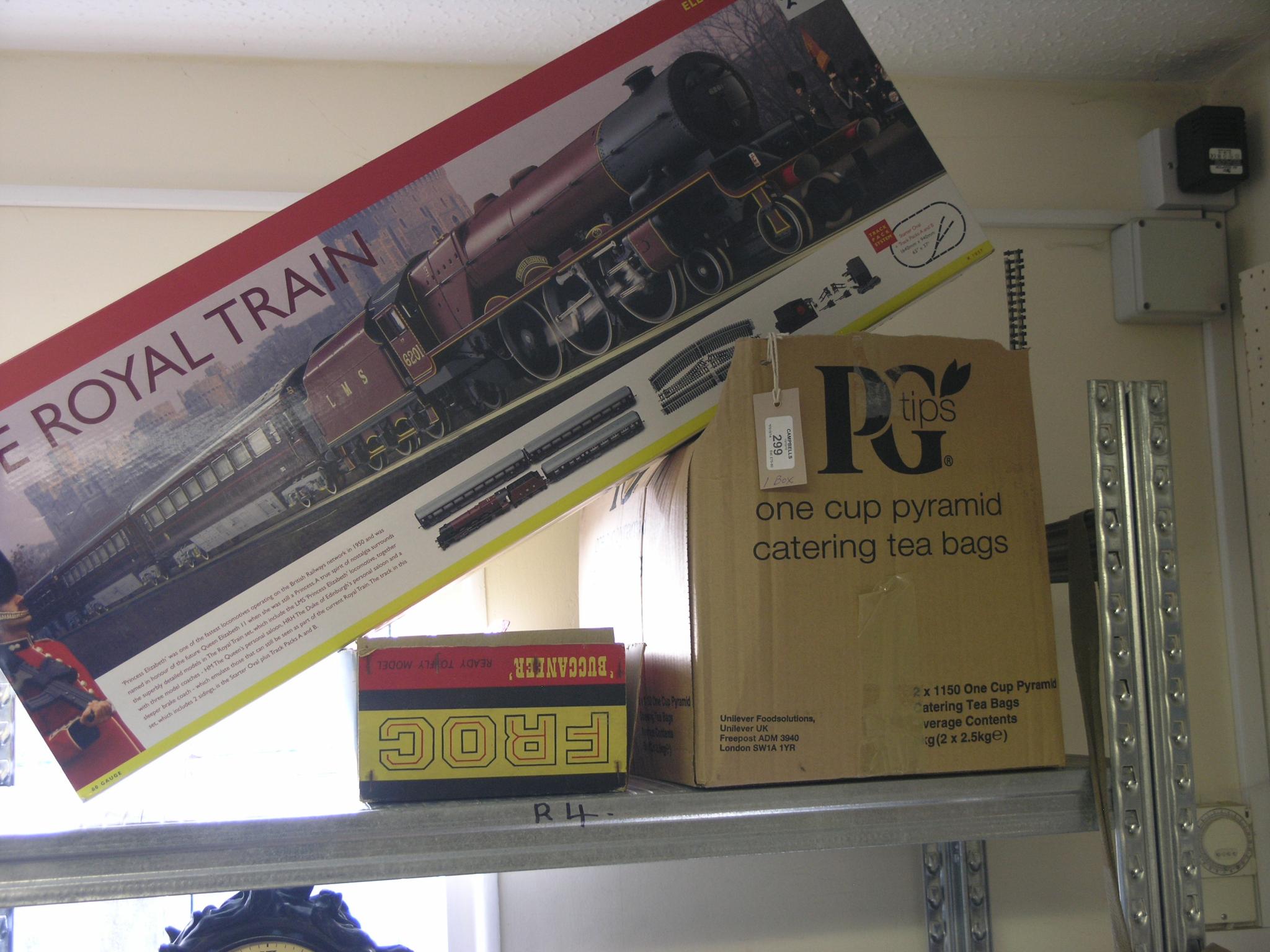 Appraisal: An Hornby train set The Royal Train R gauge boxed