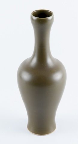 Appraisal: Chinese Tea Dust Glaze Porcelain Vase Chinese tea dust glaze