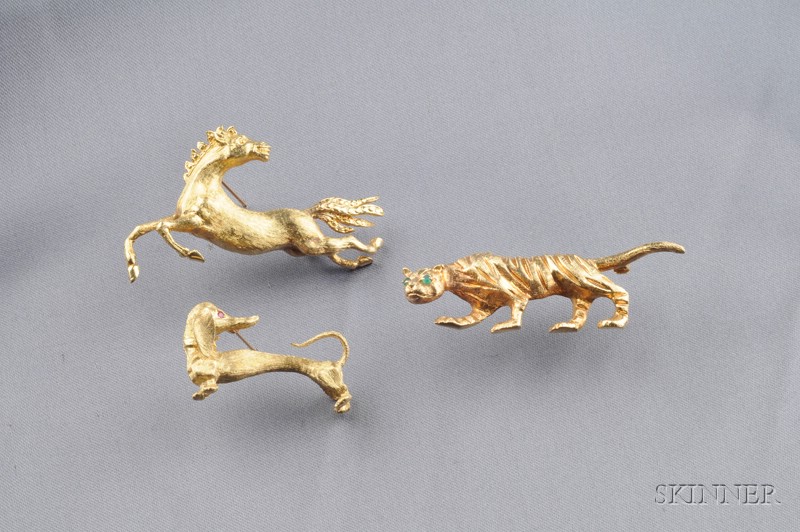 Appraisal: Three kt Gold Animal Pins a wildcat pony and dachshund