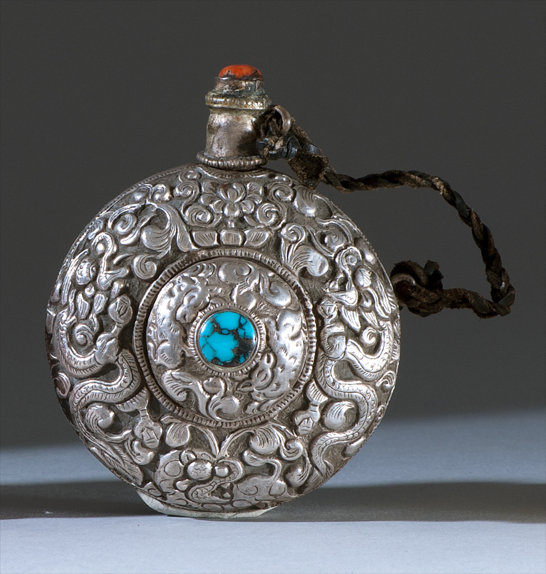 Appraisal: SILVER SNUFF BOX Circa In pilgrim flask form with dragon