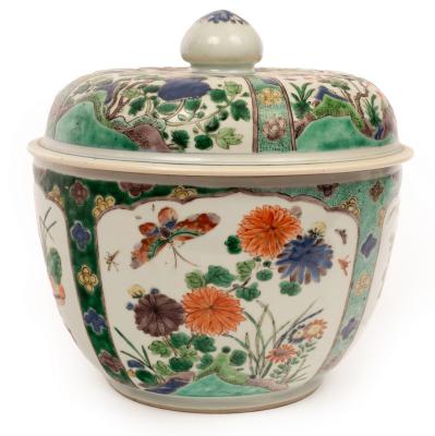 Appraisal: A Chinese famille verte deep bowl and cover Kangxi decorated