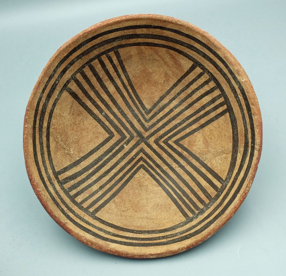 Appraisal: Narino Bowl - Colombia ca - AD A nice Narino