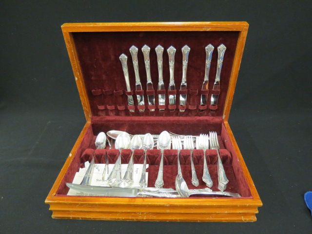 Appraisal: pc Stately Sterling Silver Flatware service for plus extras wwith