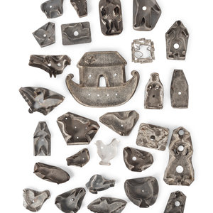 Appraisal: A Group of Figural Tin Cookie Cutters twenty-eight total Length