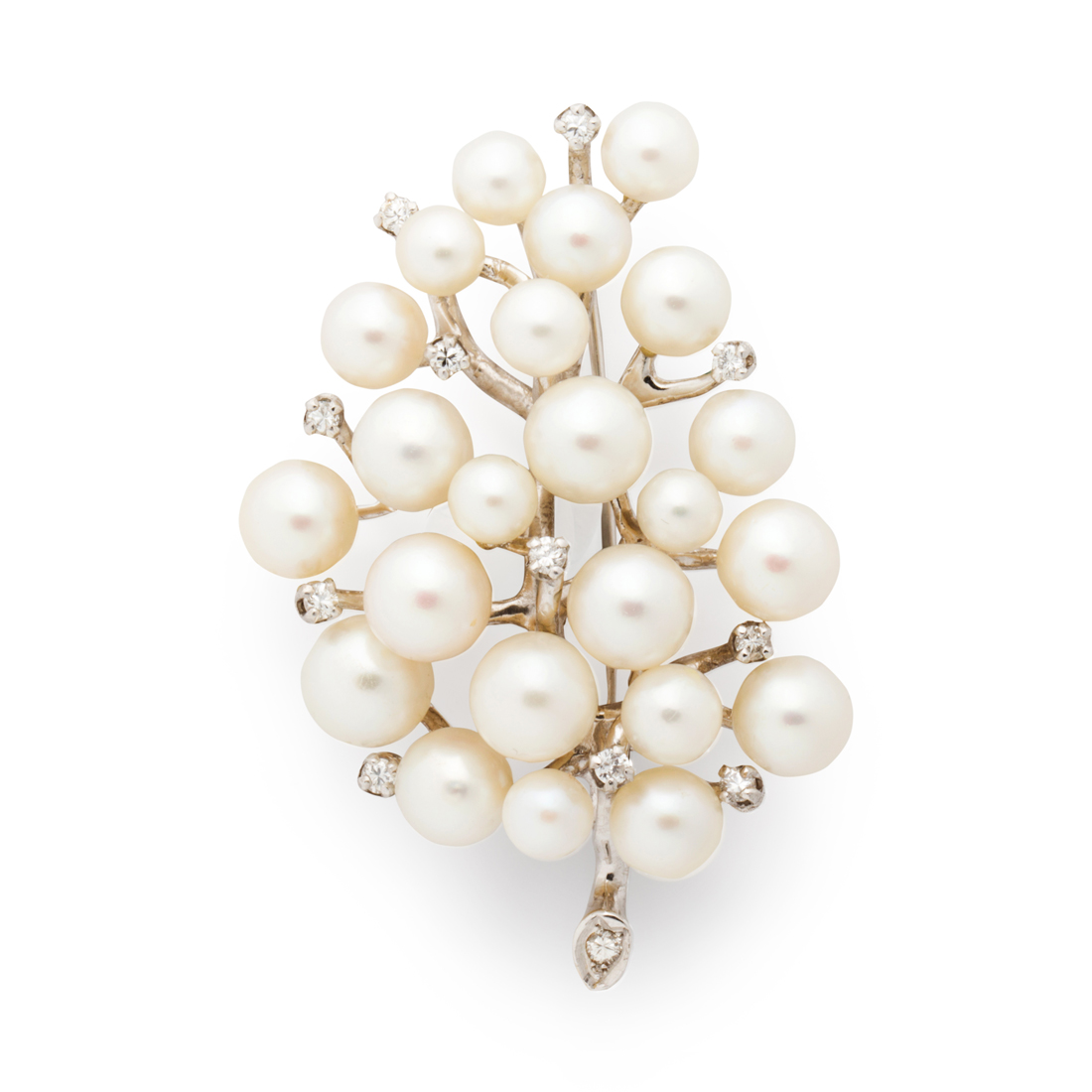 Appraisal: A CULTURED PEARL DIAMOND AND FOURTEEN KARAT WHITE GOLD BROOCH