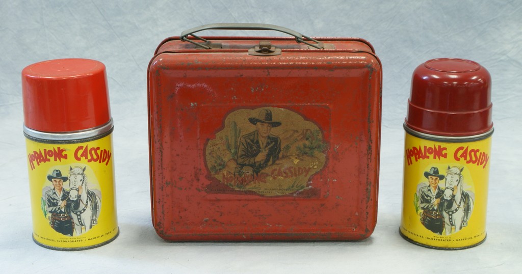 Appraisal: Hopalong Cassidy red tin litho lunchbox with glass lined thermoses