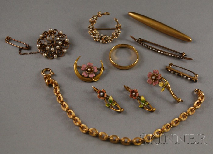 Appraisal: Eight Gold and Seed Pearl Art Nouveau Pins seven kt