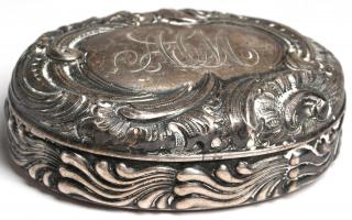 Appraisal: G Shiebler Repousse Vermeil Silver Pill Box The small oval