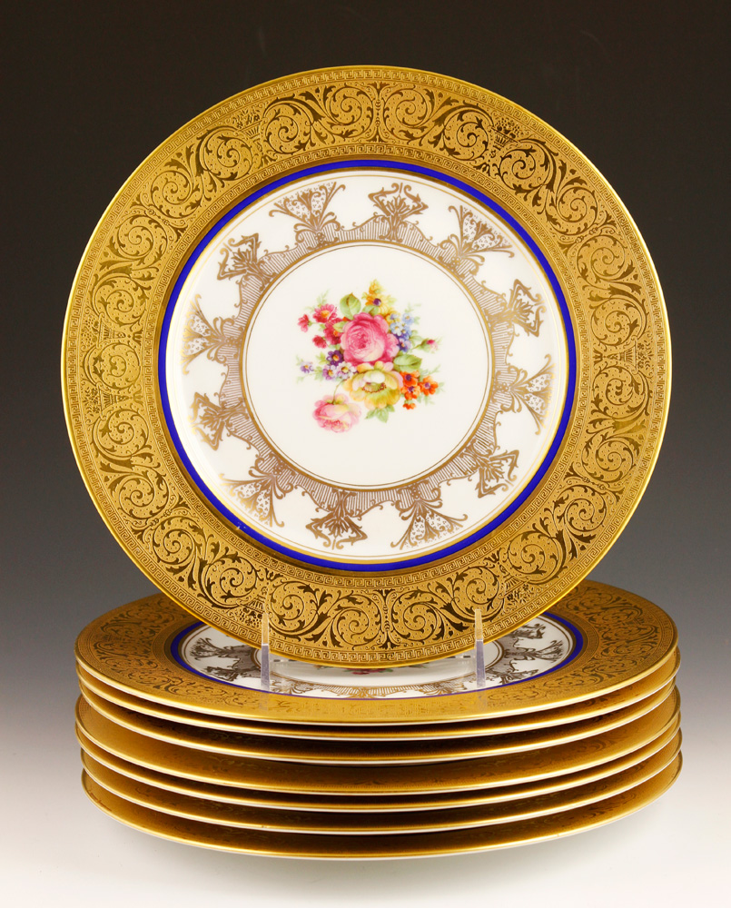 Appraisal: - Set of Hutschenreuther Plates Set of eight Hutschenreuther plates