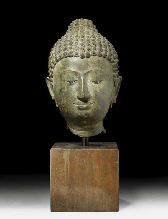 Appraisal: FINE BRONZE HEAD OF BUDDHA Thailand Lanna th th century