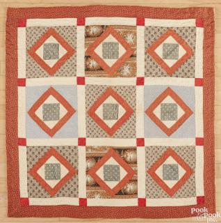 Appraisal: Patriotic log cabin crib quilt inscribed Lizzie Paxstun Presented by