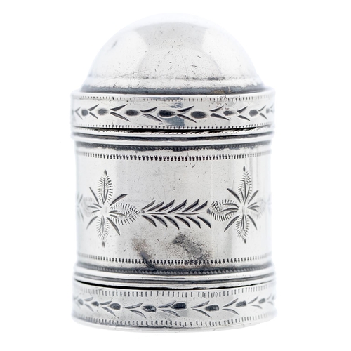 Appraisal: A George III silver nutmeg grater of cylindrical form with