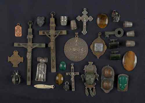 Appraisal: Miscellaneous jewelry to include crucifixes brooches etc some silver together