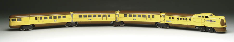 Appraisal: SET OF LIONEL O GAUGE DIESEL ENGINE PASSENGER TRAINS Known