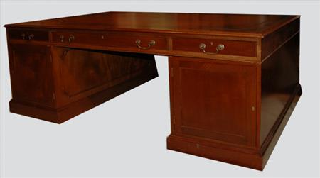 Appraisal: George III Style Leather Top Mahogany Partner's Desk Estimate -