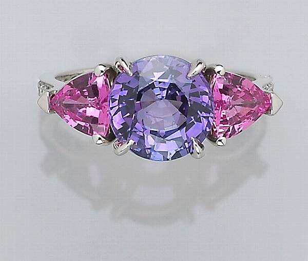 Appraisal: A violet and pink sapphire and diamond ring violet sapphire