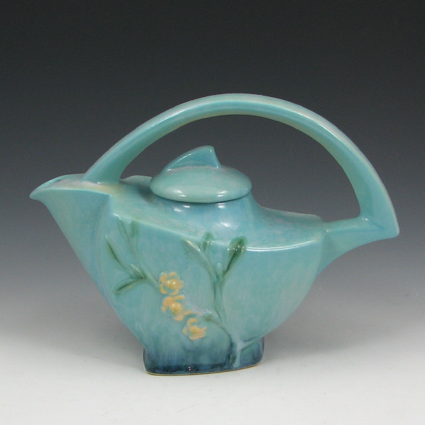 Appraisal: Roseville Wincraft P Teapot Roseville Wincraft teapot in blue Marked